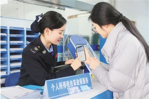 國內(nèi)商標(biāo)注冊查詢?nèi)绾蚊赓M查？